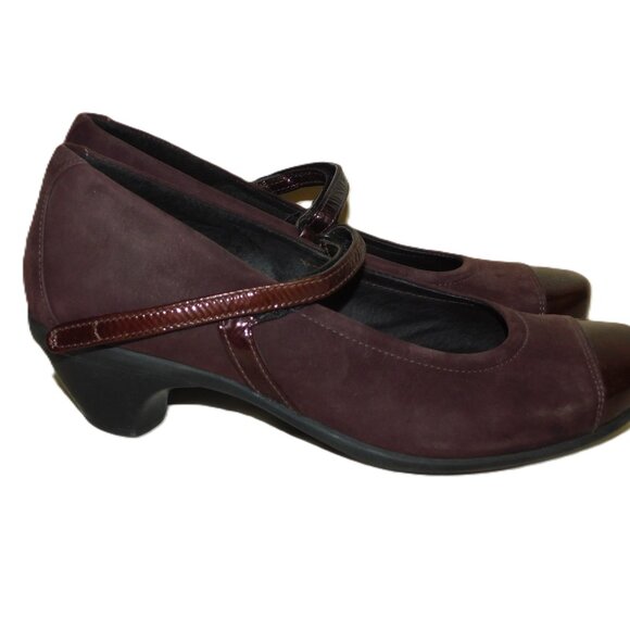 Naot Mary Jane Style Leather Heels Hook & Loop Closure Size 9 - Picture 4 of 11